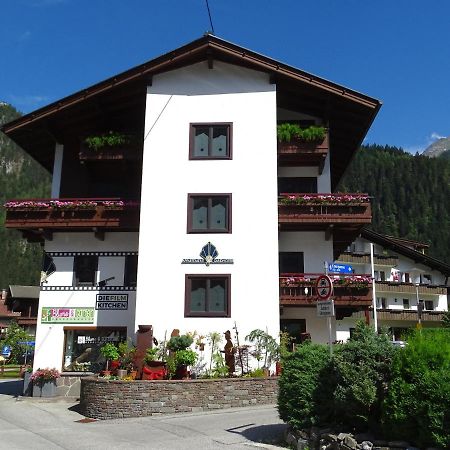 Appartementhaus Mayrhofen Extérieur photo